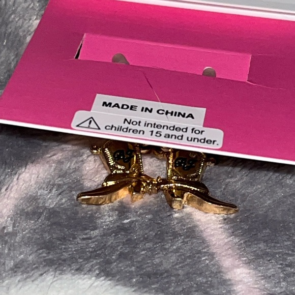 NWT Betsey Johnson hoop earrings with dangling cowboy boots. Pink and gold. - Picture 7 of 8